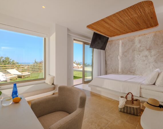 MASTER BEDROOM 1 (2)