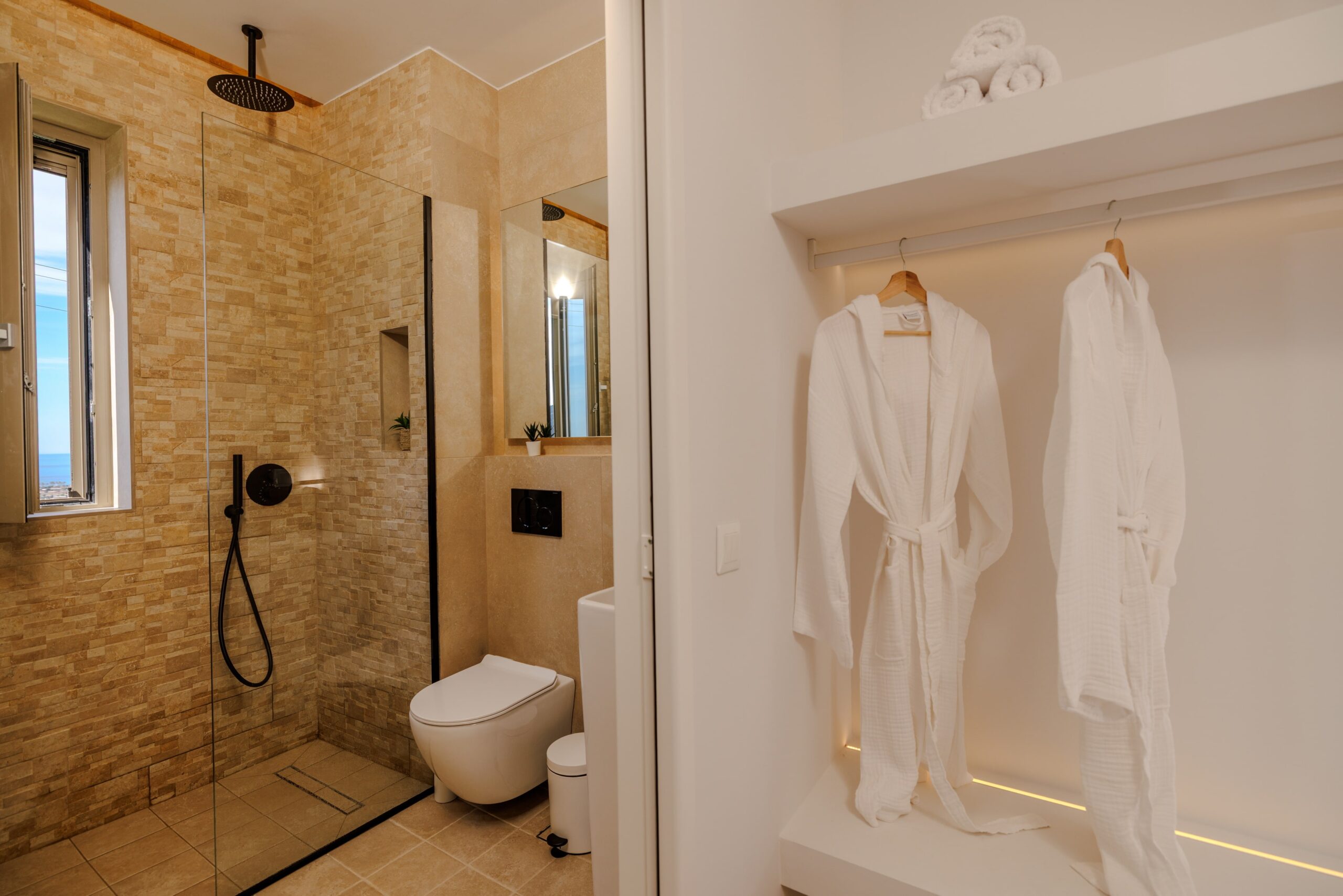 MASTER BEDROOM 3 (3)