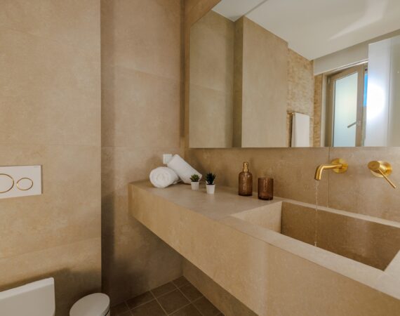 MASTER BEDROOM 4 (3)